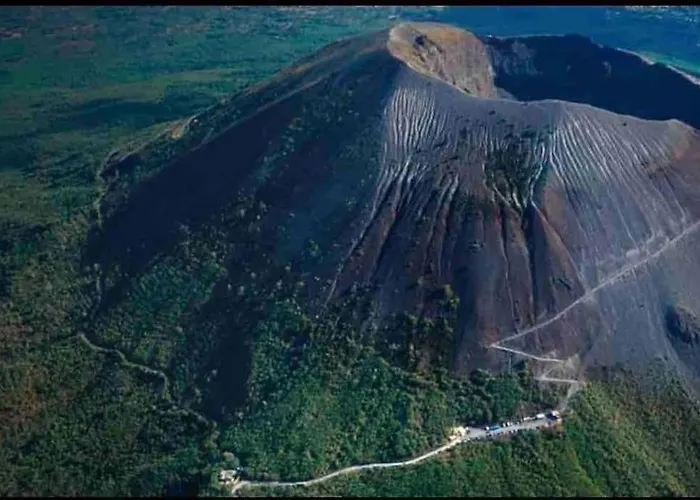 Flat Vesuvio View Near Ruins, Freeparking! Appartement Pompéi