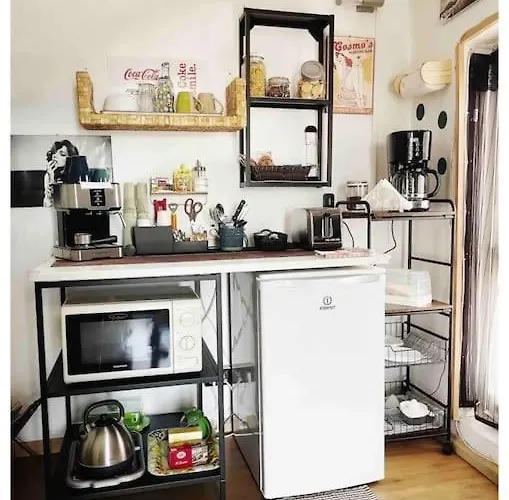 Flat Vesuvio View Near Ruins, Freeparking! Апартаменти